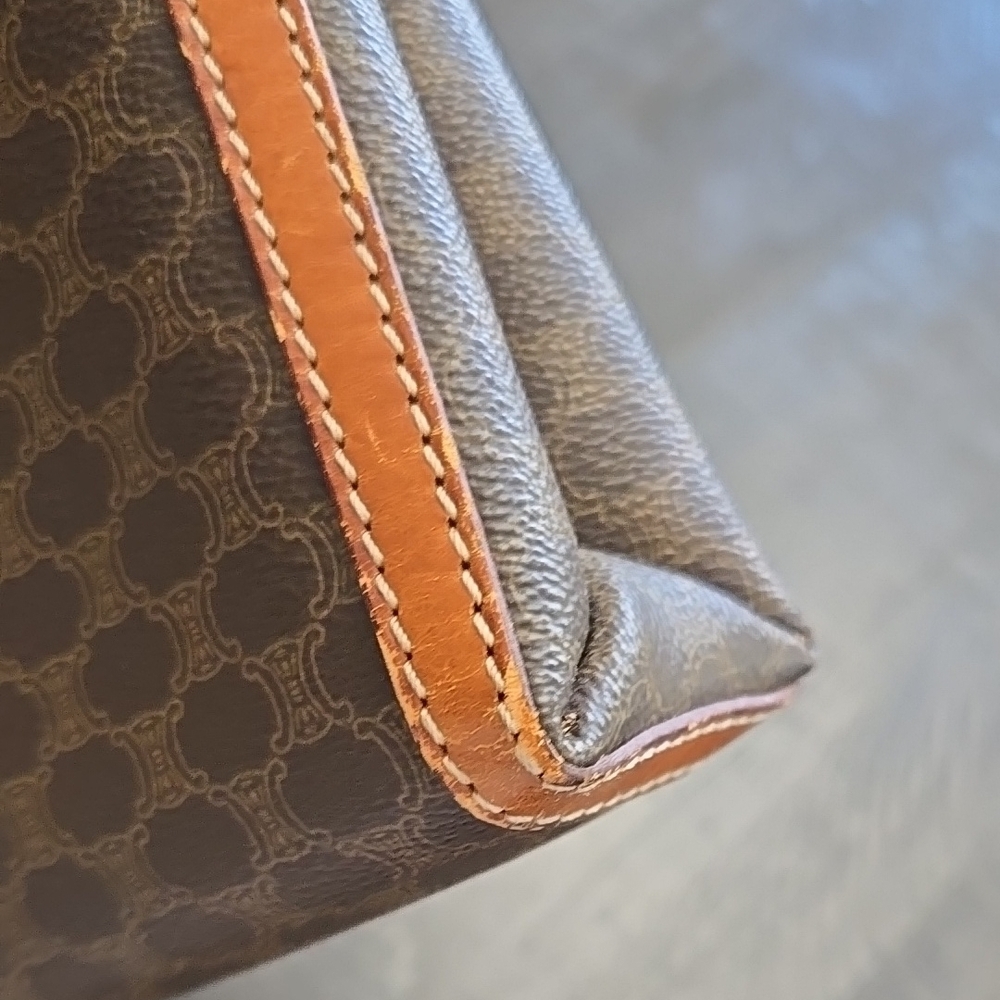 Celine Toiletry - Picture 7 of 16